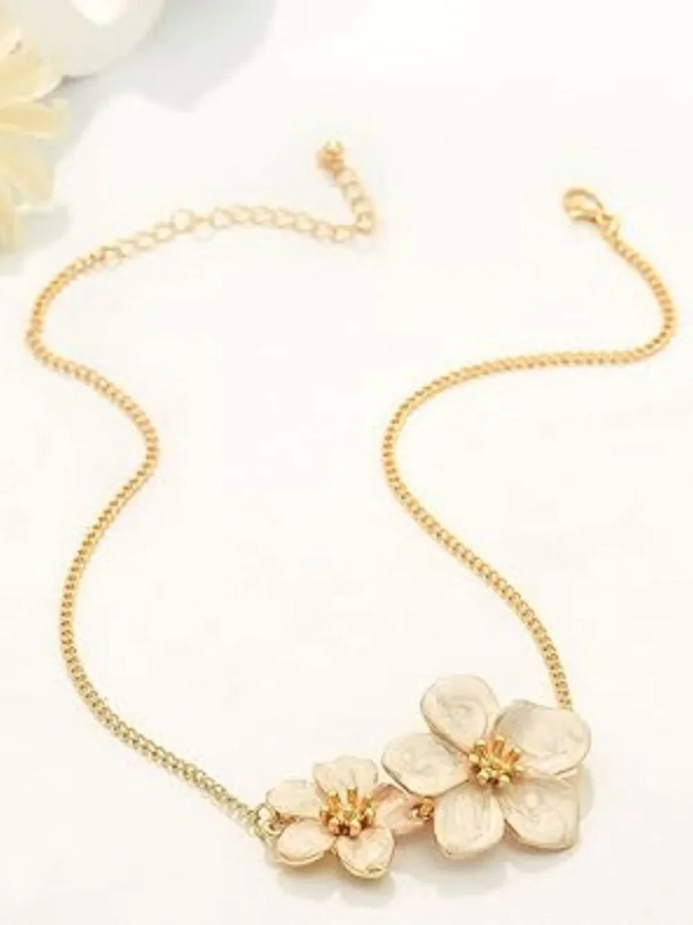 NEW Flower Necklace Floral Double Pendant Flower Statement Choker Gold‎ Tone